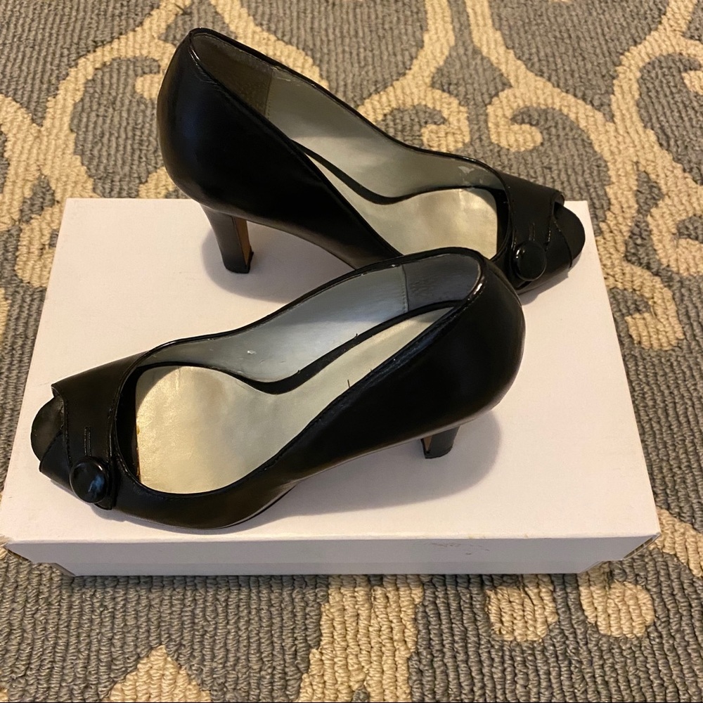 Ann Taylor Loft black open toe heel - size 6